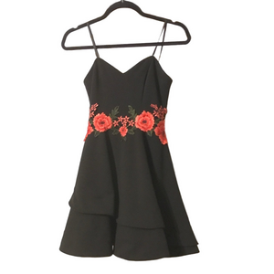 floral accented dressStrapless or spaghetti strap!